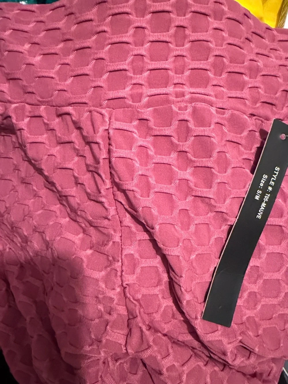 Textured Raspberry Pink leggings - Picture 1 of 2